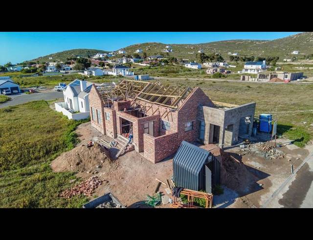 3 BEDROOM HOUSE FOR SALE IN ST HELENA VIEWS